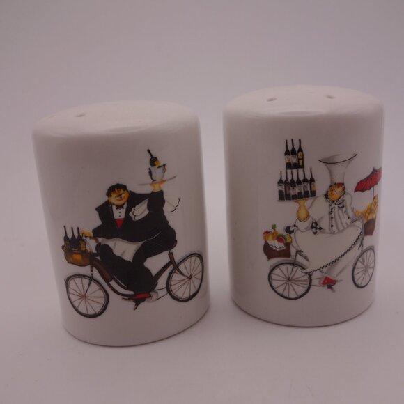 Oneida "Chefs to Go" Salt & Pepper Set featuring a Chef and a Waiter on Bicycle - Picture 2 of 13